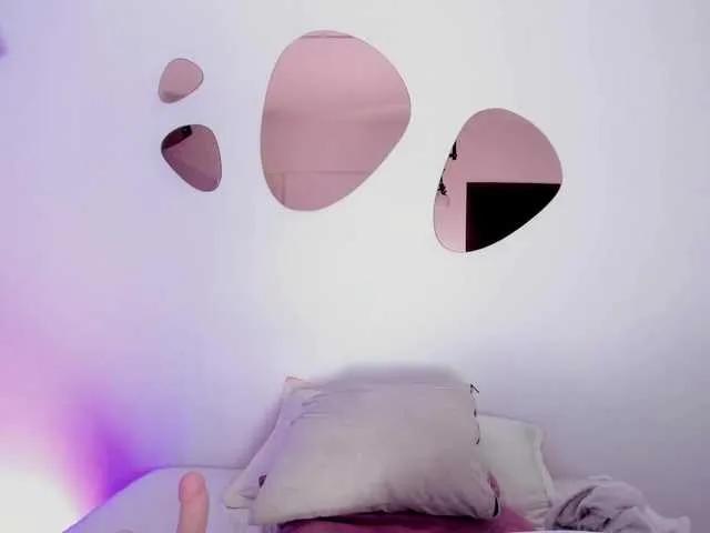 Freechat Sara-Parkeer on BongaCams