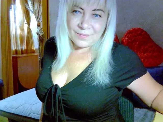 Savan35na on BongaCams 