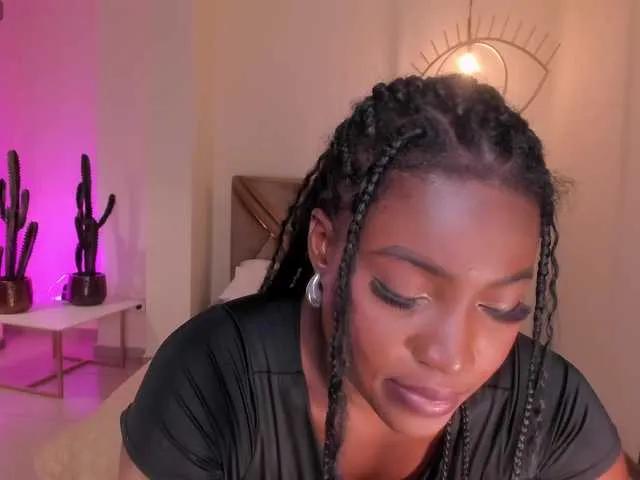 SavannahStorm on BongaCams 