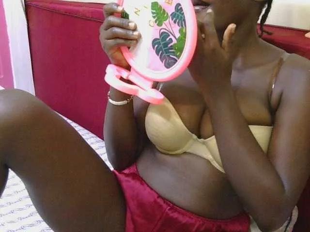 Offline SexxyBarbie on BongaCams