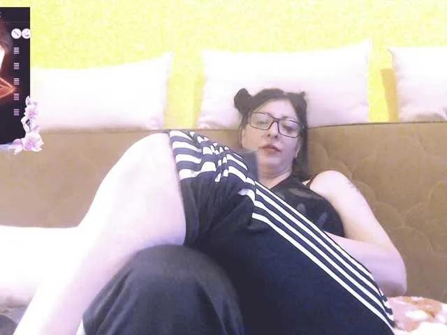 Offline SexyAlina123 on BongaCams