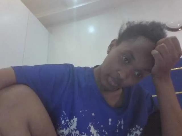 Offline shanizz001 on BongaCams