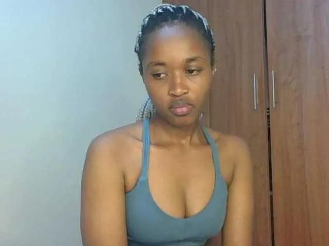 Offline shanizz001 on BongaCams