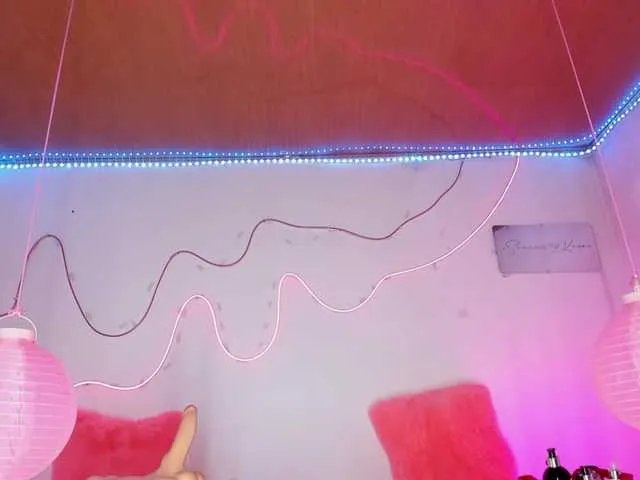 Freechat Shannon-kane on BongaCams