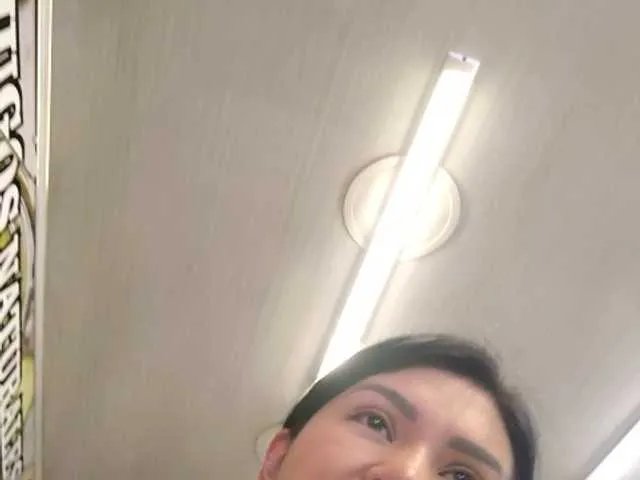 Freechat Shannon-kane on BongaCams