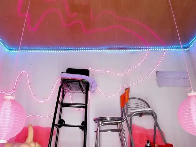 Freechat Shannon-kane on BongaCams