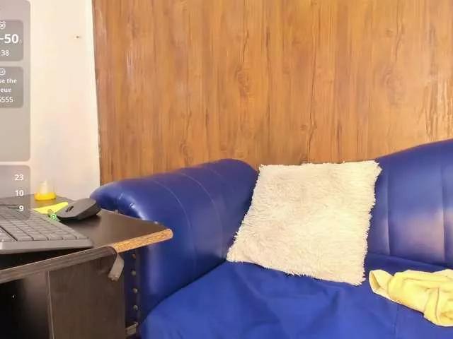 Offline Skinny-Mature on BongaCams