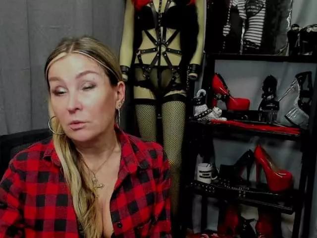 Offline soft-crystal on BongaCams