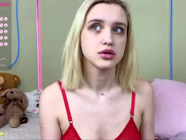 Offline stardusya on BongaCams