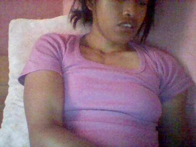 Offline Stellahsexylove on BongaCams