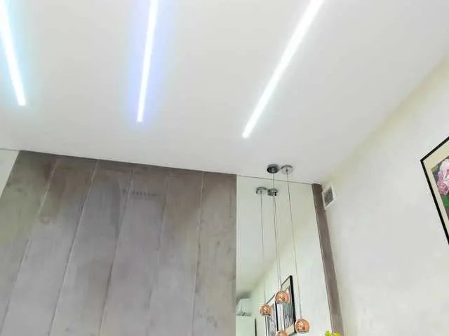 Freechat Sundy-Rose on BongaCams