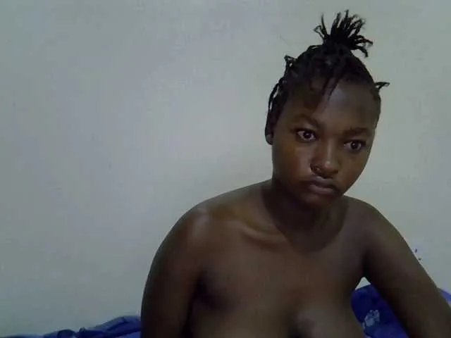 Freechat sweet-luna1 on BongaCams