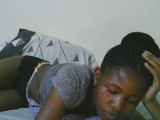 Freechat sweet-tatiana on BongaCams