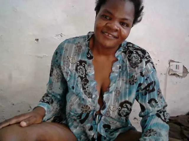 Sweet-Trizer on BongaCams 