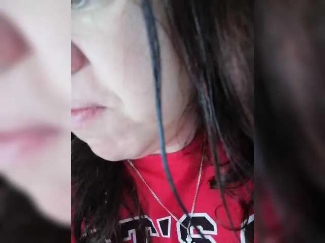 SweetDimond5 on BongaCams 