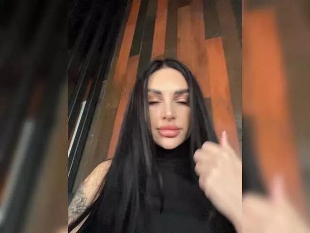 sweetkira25 on BongaCams 