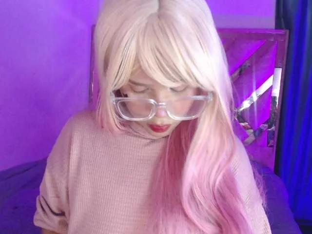 TessaM2 on BongaCams 