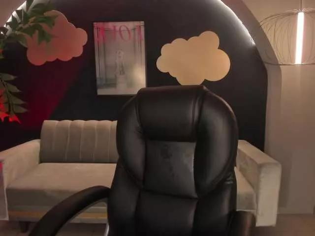 Offline Tulipa1 on BongaCams