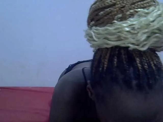 Freechat Twinkletia on BongaCams