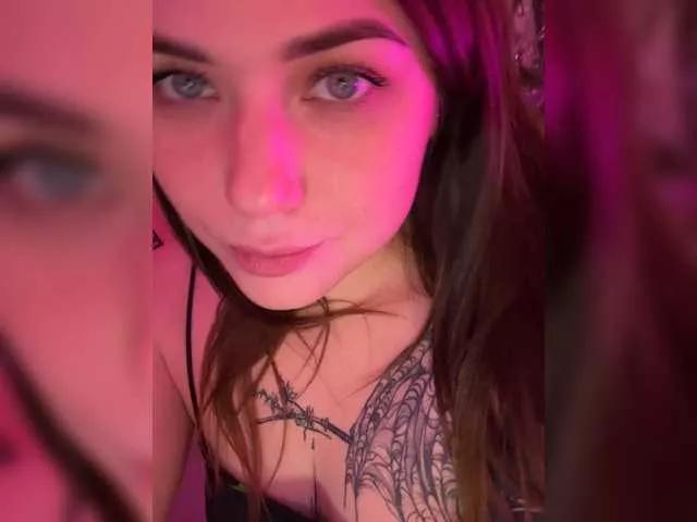 Villanelle on BongaCams 