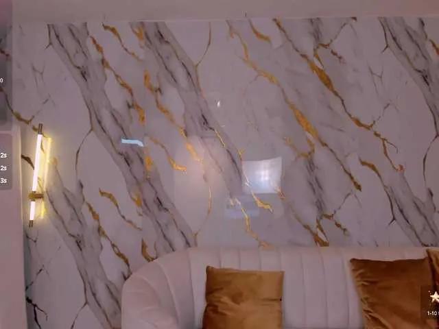 Offline ViolettHansson on BongaCams