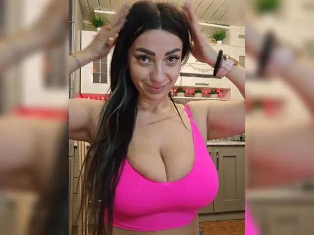 vipbrunetka on BongaCams