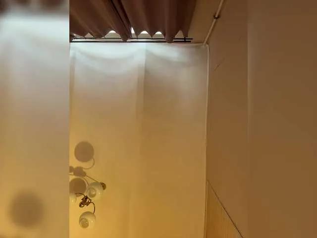 Offline Wow-Eva on BongaCams