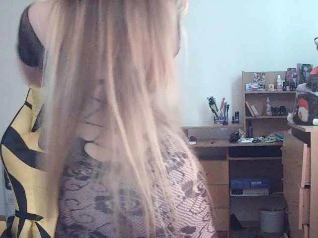 Offline Xrisa on BongaCams