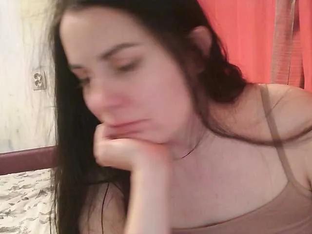 Freechat YesBabyYes on BongaCams