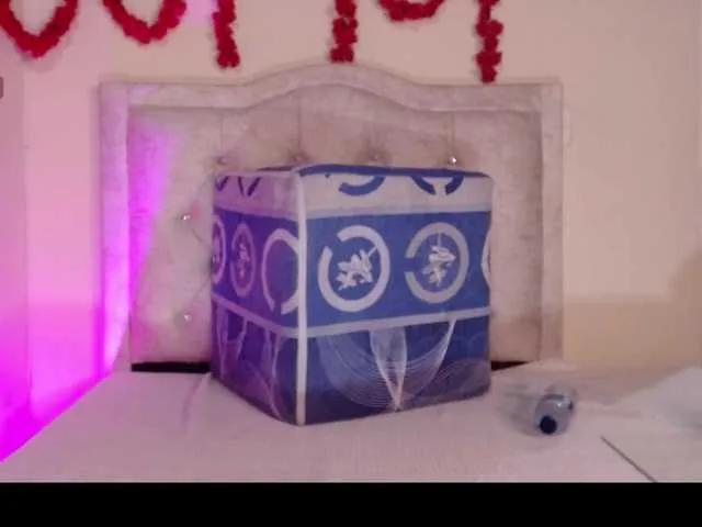 Offline zafiro56 on BongaCams