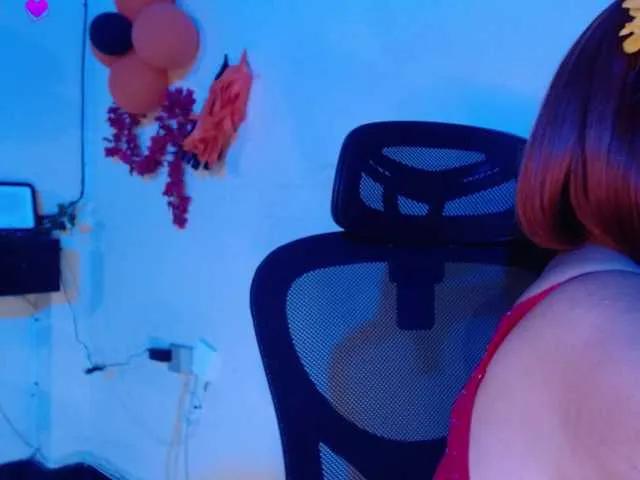 Offline zafiro56 on BongaCams