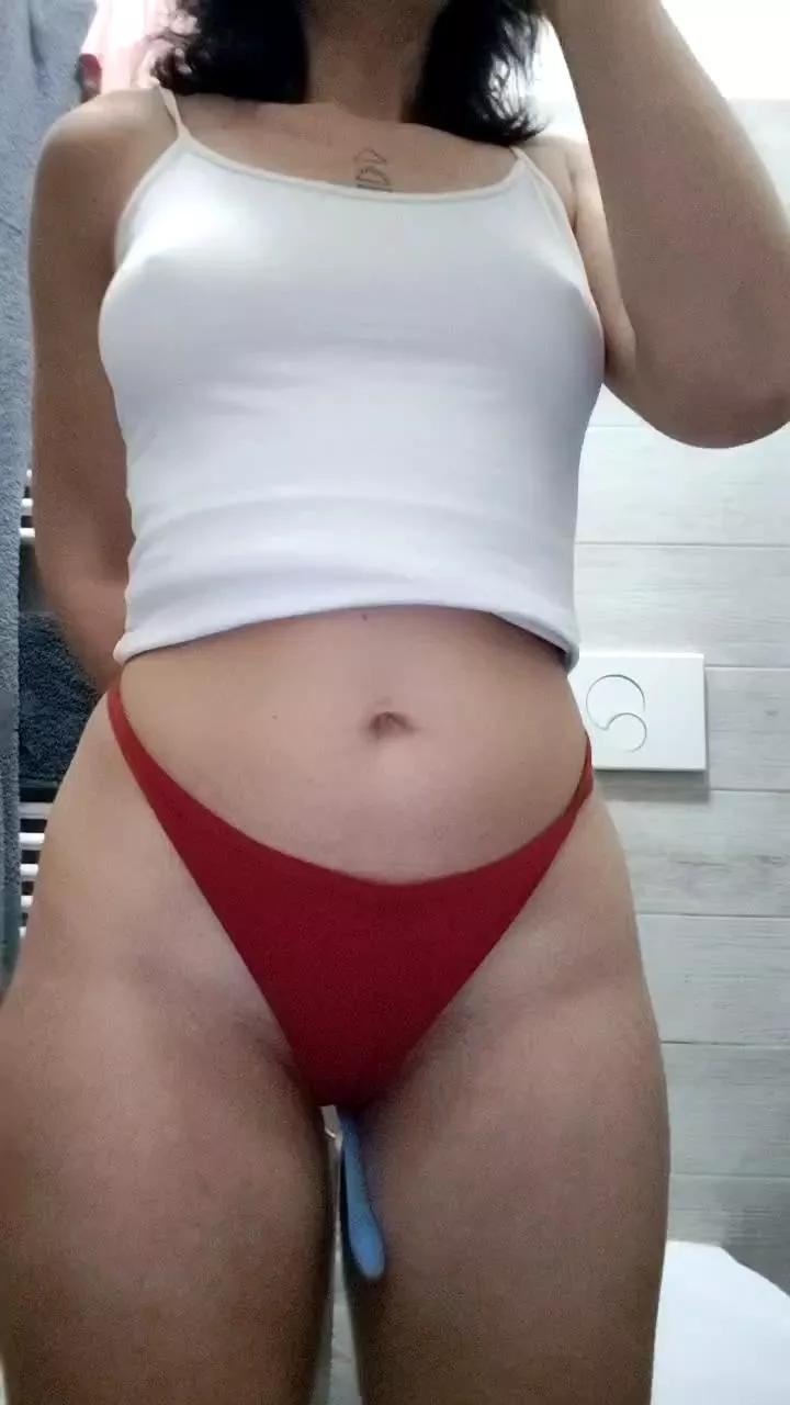 Caledoniax2 on Cam4 