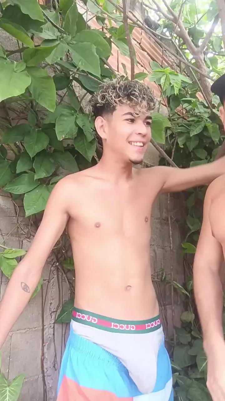 hotboy1955 on Cam4 