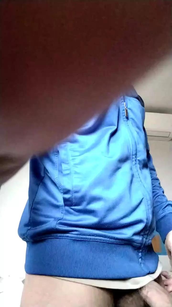 riccardoyeah on Cam4 
