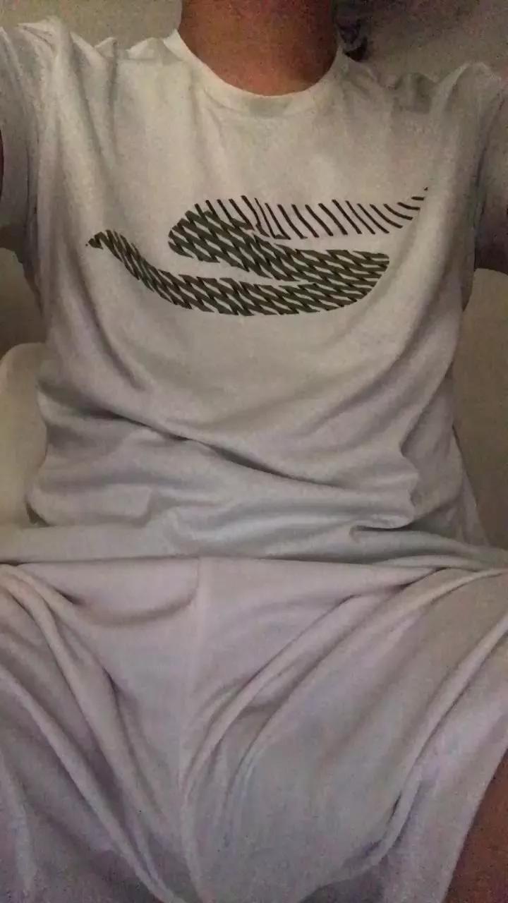trunky_boi on Cam4 