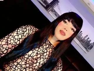 baby-isaa on CamSoda 