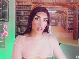 emeli-roushot on CamSoda 
