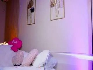 Offline sabrinajade on CamSoda