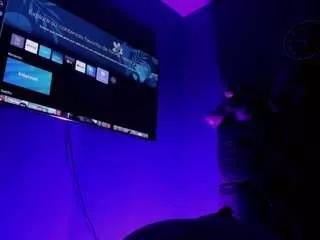 vanessalombardy on CamSoda 