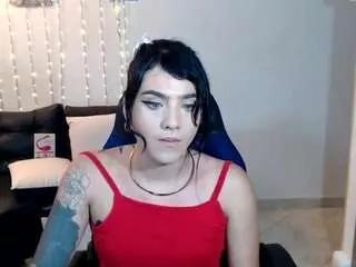 xiimena22love on CamSoda 