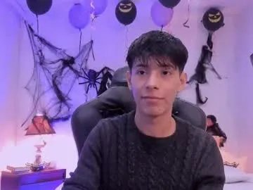 Freechat _alexandersawyer_ on Chaturbate