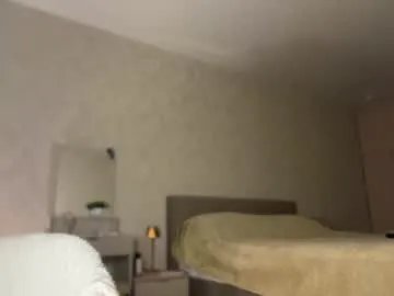 Freechat a__enigma on Chaturbate