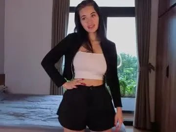 Freechat adelia_ntmu on Chaturbate