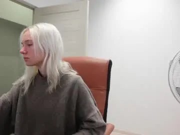 Freechat agelina_summer on Chaturbate