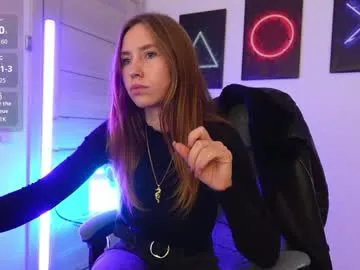 Freechat agelina_summer on Chaturbate