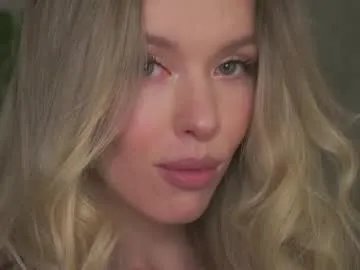 Private agent_blonde on Chaturbate