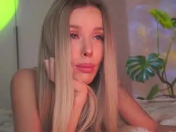 Private agent_blonde on Chaturbate