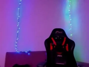 Freechat alessafrost_ on Chaturbate