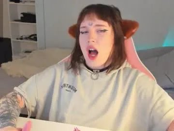 Freechat alice_moonshard on Chaturbate