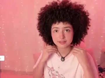 Away alice_wiinter on Chaturbate